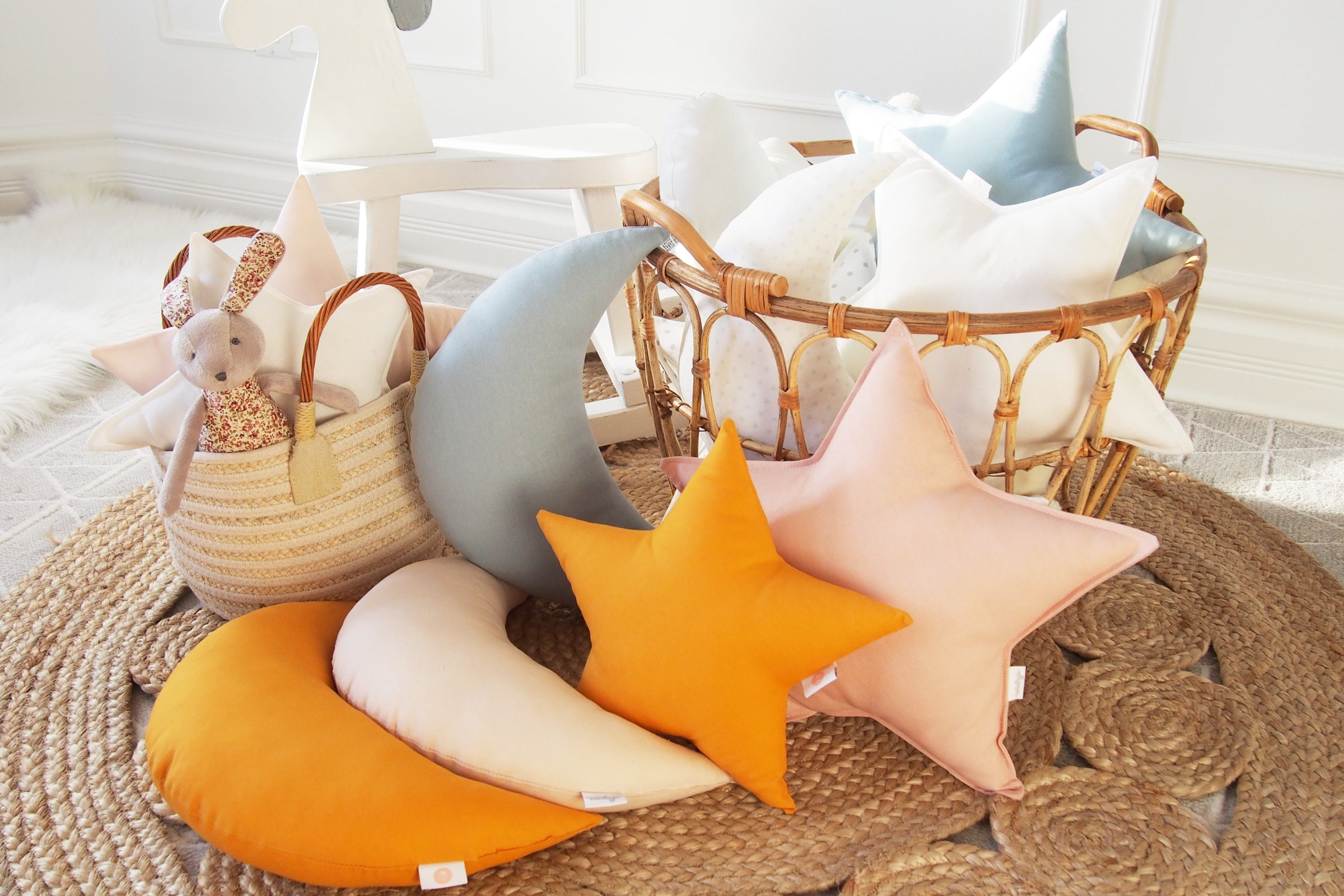 Nursery Throw Pillows